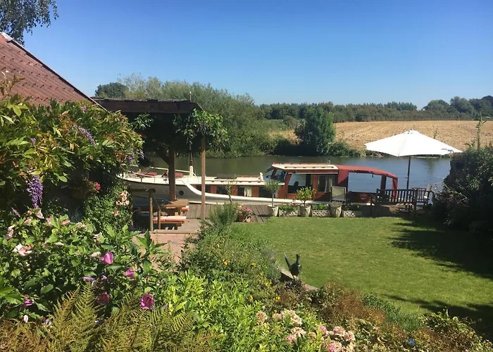 Onze Logeerkamer Homestay Deil